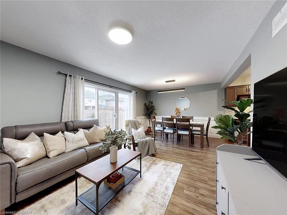 1st image of 33 Marshall Dr