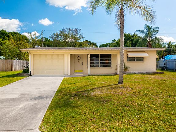 2nd image of 411 Coconut Avenue E