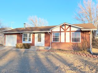 253 Cherry Ave, Goodland, KS 67735