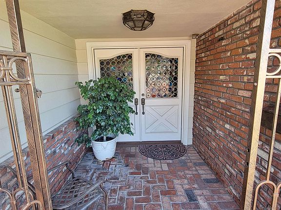5th image of 6090 Madra Ave