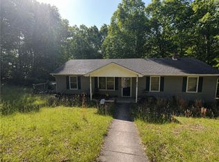 853 Stroupe Mountain Rd, Wytheville, VA 24382