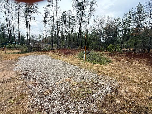 4th image of 1388 W Ten Mile Rd