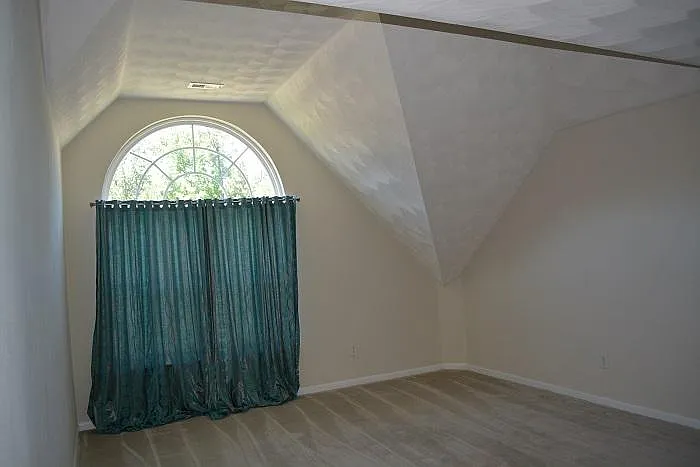 13319 Naylors Blue Ct — Photo 15