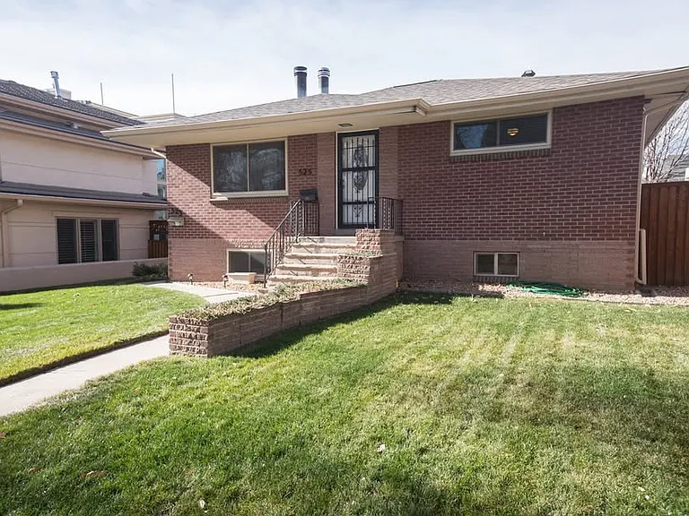 525 N Clayton St #B — Photo 11