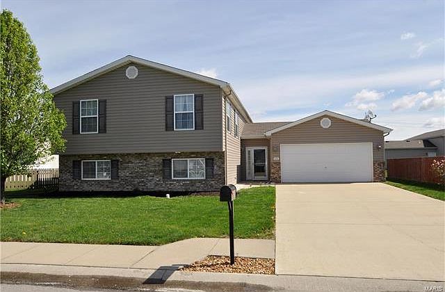 1st image of 404 Audry Dr