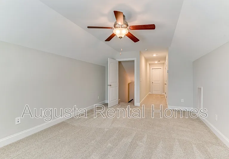 907 Linsmore Ave — Photo 44