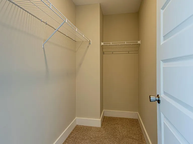 1052 Wells Way — Photo 12