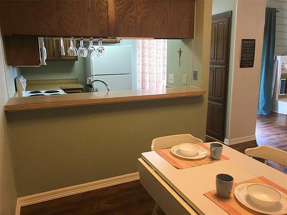 5th image of 333 Melrose Dr APT 12C