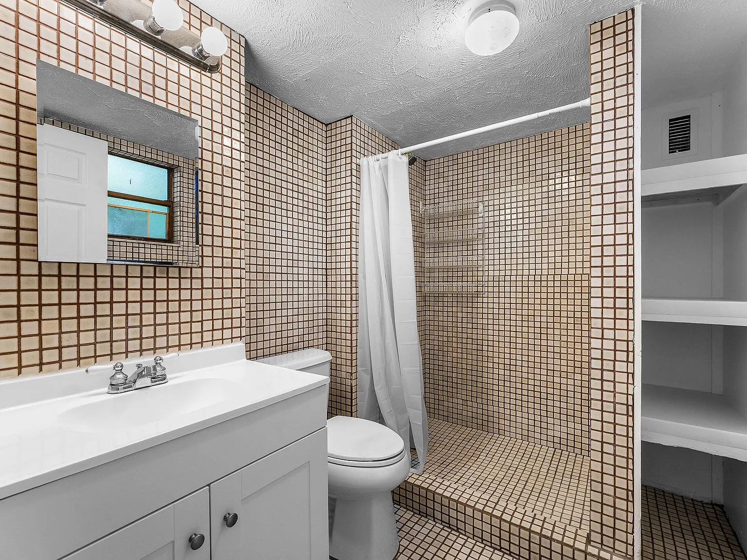 1 bed, 1.0 bath, 545 sqft, $1,395 — Photo 4