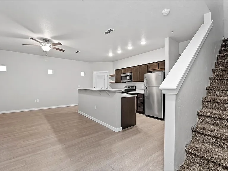 White Hawk Townhomes — Photo 13