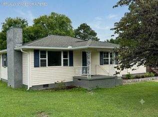 53 Ann Dr, Rossville, GA 30741