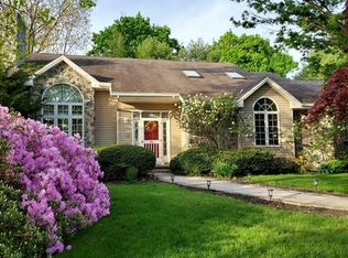 457 Old Mill Rd, Gettysburg, PA 17325