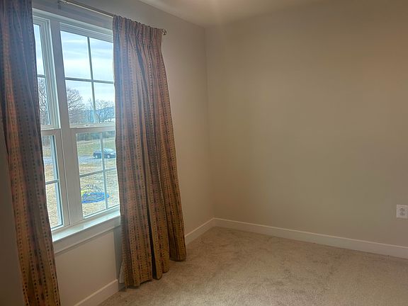 5th image of 10700 Whispering Pine Ln