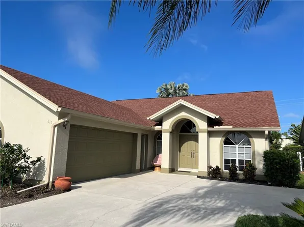 816 Belville Blvd, Naples, FL 34104