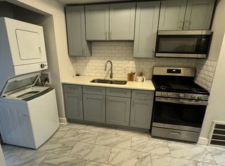 7846 S Luella Ave #3W, Chicago, IL
