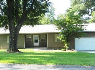 3705 Hickory Dr, Saraland, AL 36571