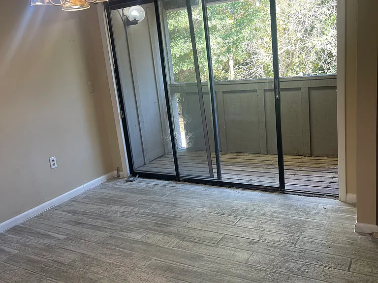 2040 Watermark Pl — Photo 15
