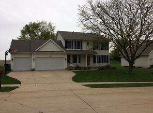 4820 E 49th Ave, Davenport, IA