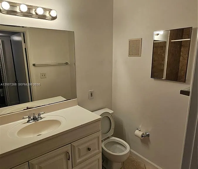 815 W Boynton Beach Blvd #14-102 — Photo 18