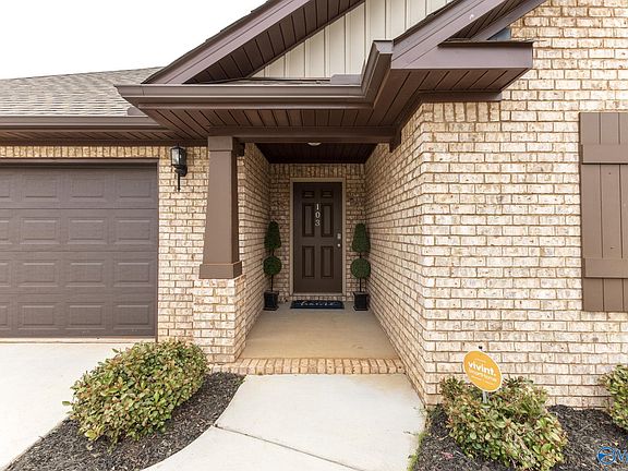 2nd image of 103 Hillis Ln