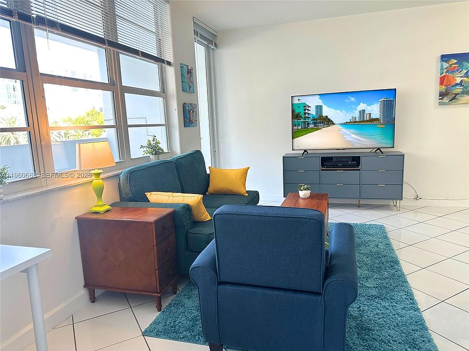 1st image of 100 Lincoln Rd #307