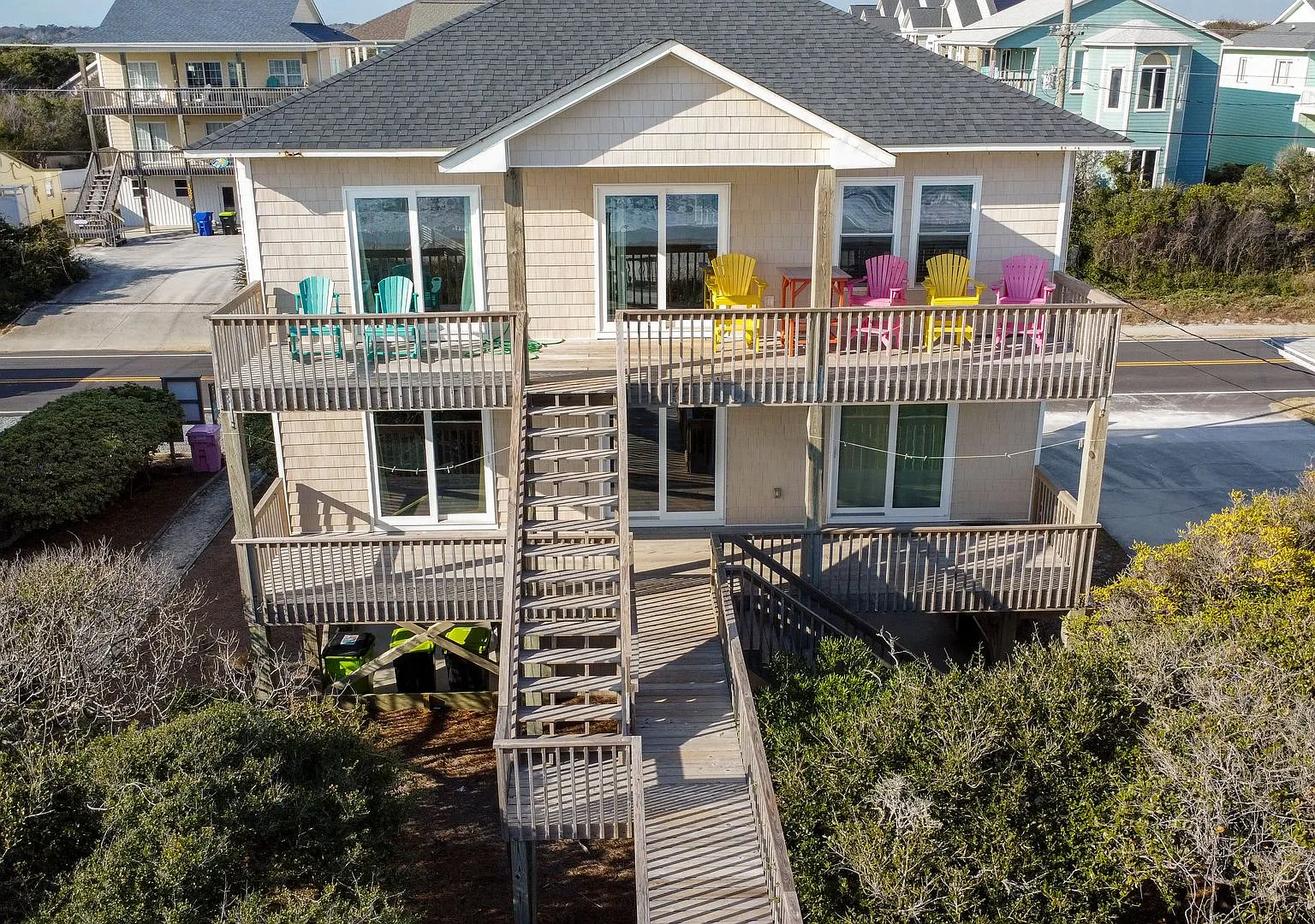 Oceanfront- Pet Friendly- Fully Furnished- Off Season Rental November 1st, 2026-March 31st, 2027 — Photo 2