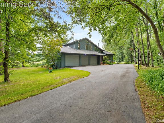 2nd image of 6186 Crane Rd