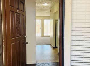 1701 Scenic Dr #102, Modesto, CA 95355