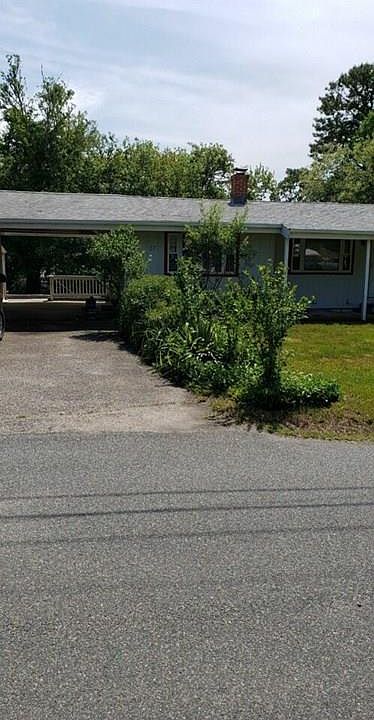 2nd image of 37 Brookhill Ln #37