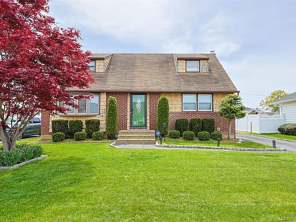 2nd image of 3734 Ferndale Drive