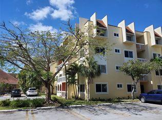 7705 Camino Real #B-401, Miami, FL 33143