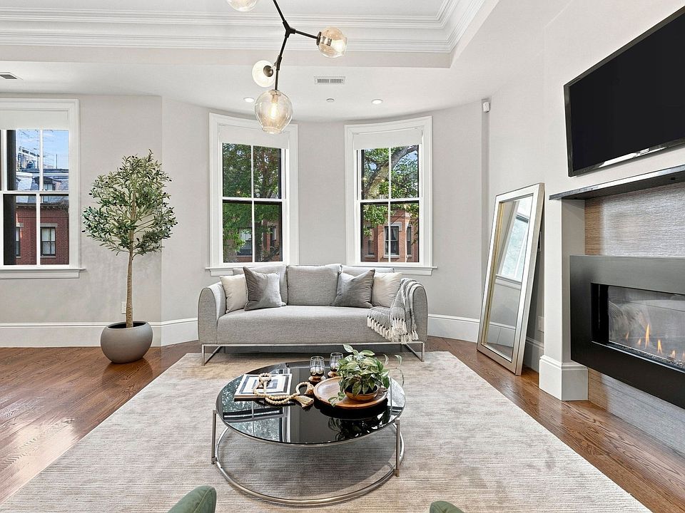 1st image of 50 Dwight St #2