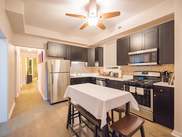2251 W Belmont Ave #2 — Photo 5