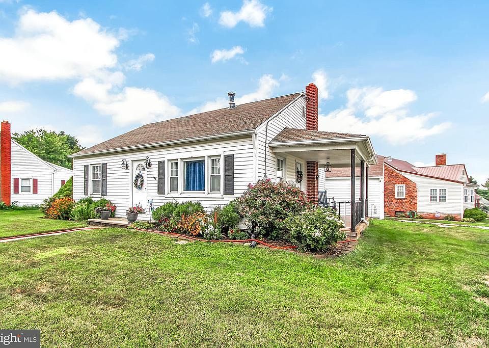 11 Oak St, York, PA 17402 Zillow