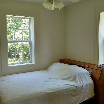 5th image of 512 S Court St