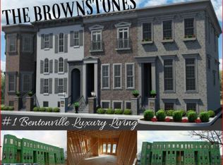 204 NW 3rd St, Bentonville, AR 72712