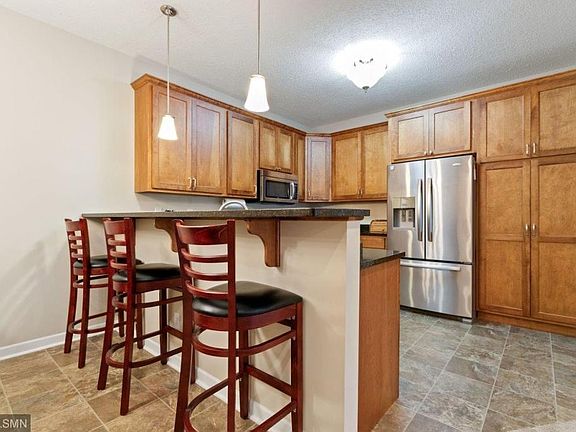 4th image of 21 E 13th Ave