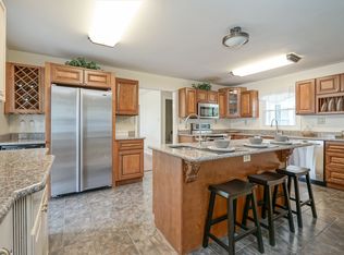 31 Trebing Ln, Willingboro, NJ 08046