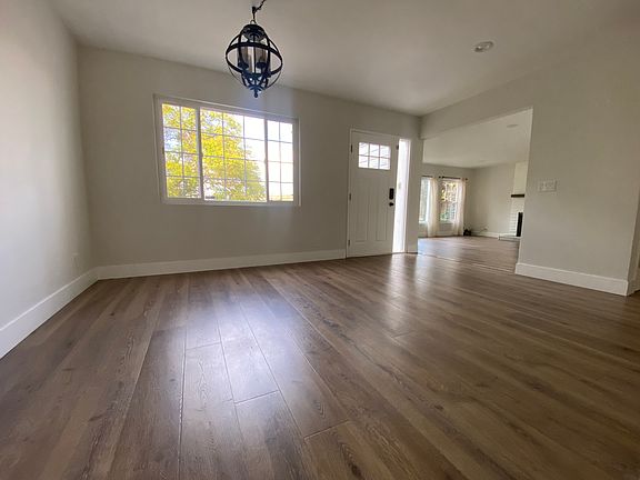 4th image of 4034 Yale Ave