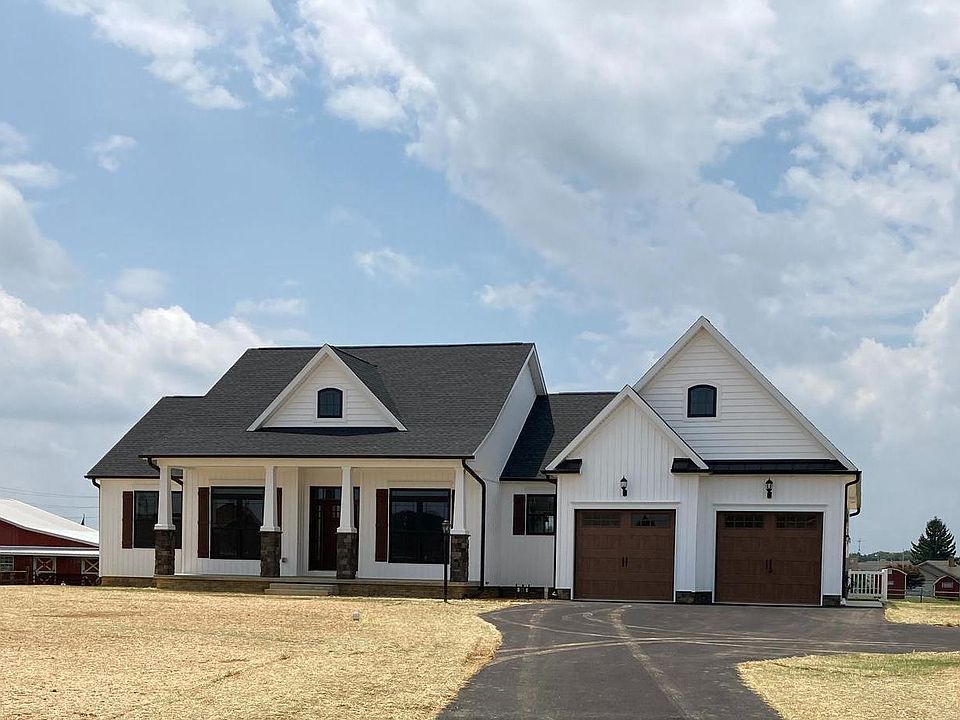 2nd image of 226 Granite Ln Lot 59
