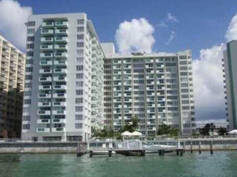 1st image of 1000 West Ave APT 1101