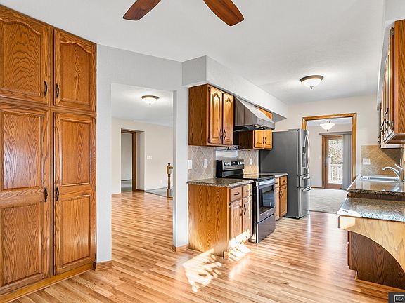 2nd image of 6424 Westminster Ct
