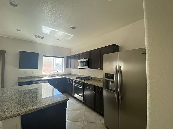 3rd image of 10839 Cather Ave