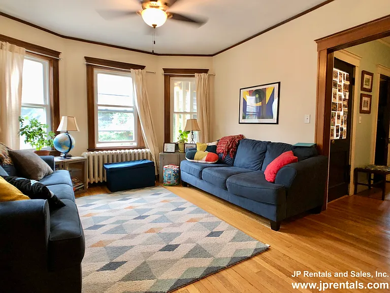 21 Boylston St #1 — Photo 2