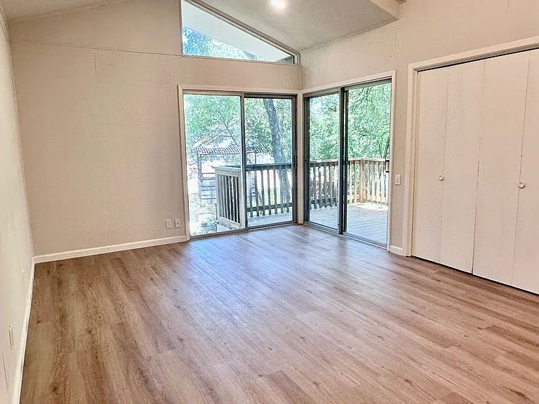 1603 Westlake Dr — Photo 10