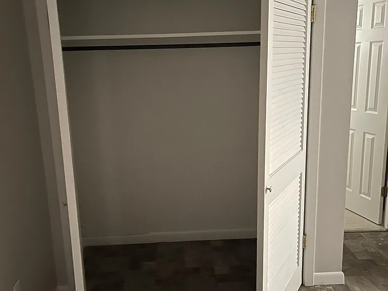 2525 Annunciation St #5 — Photo 5