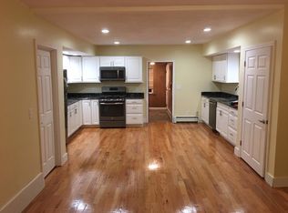 15 Cottage Pl, Newton, MA 02465