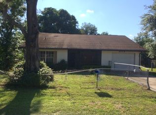 9518 N Hyaleah Rd, Tampa, FL 33617