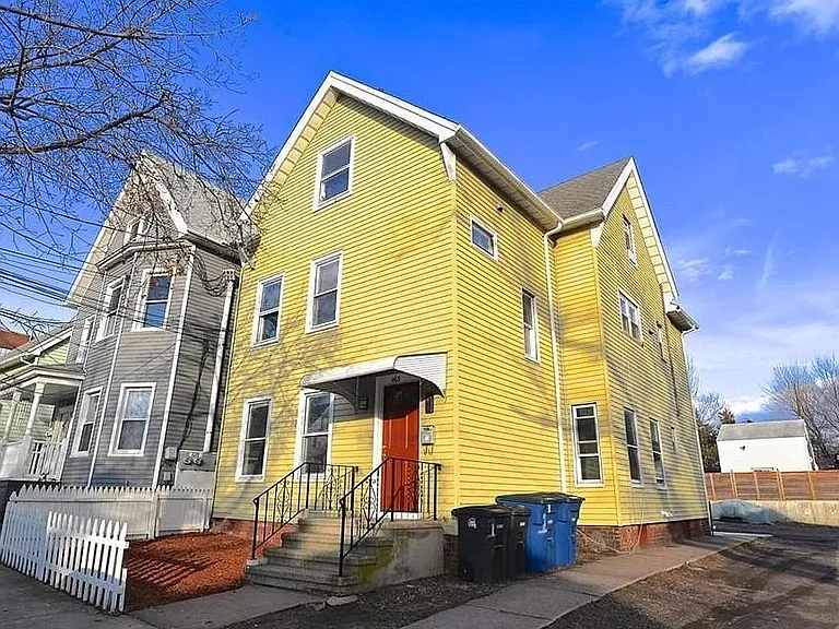 463 Blatchley Ave #2 — Photo 1