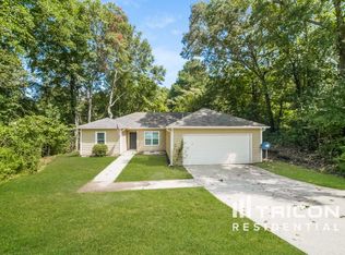 65 Spring Cir, Senoia, GA 30276